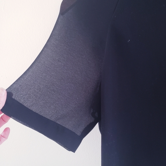 WILFRED Cropped Chiffon Button Down Short Sleeve Blouse - BLACK S - Picture 3 of 12